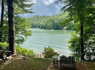 634 Strawberry Hill Rd, Cullowhee, NC 28723