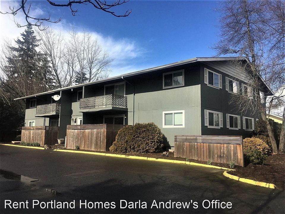 1st image of 3815 SE 122nd Ave APT 1