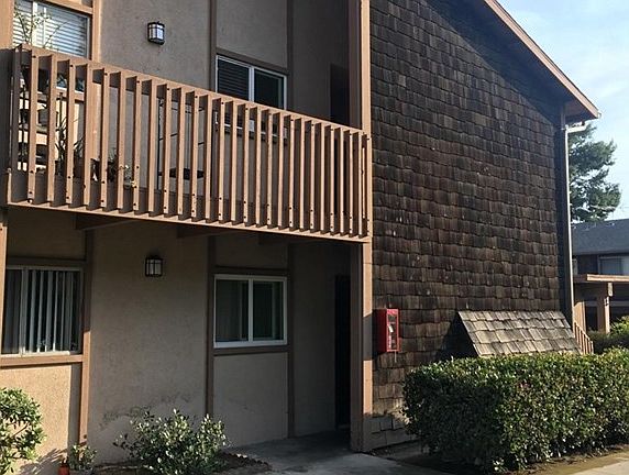 2nd image of 1090 Cabrillo Park Dr APT F