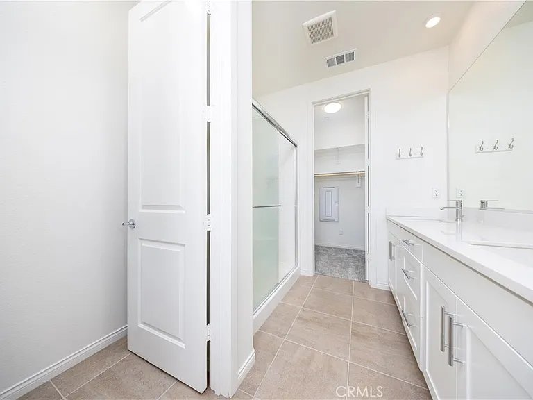 17 Aria St — Photo 11