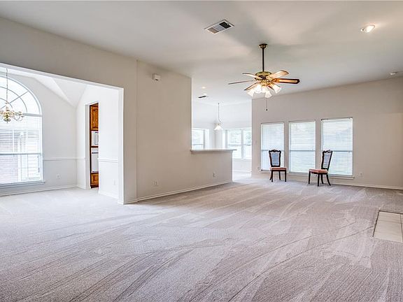2nd image of 4713 Carolina Trace Trl