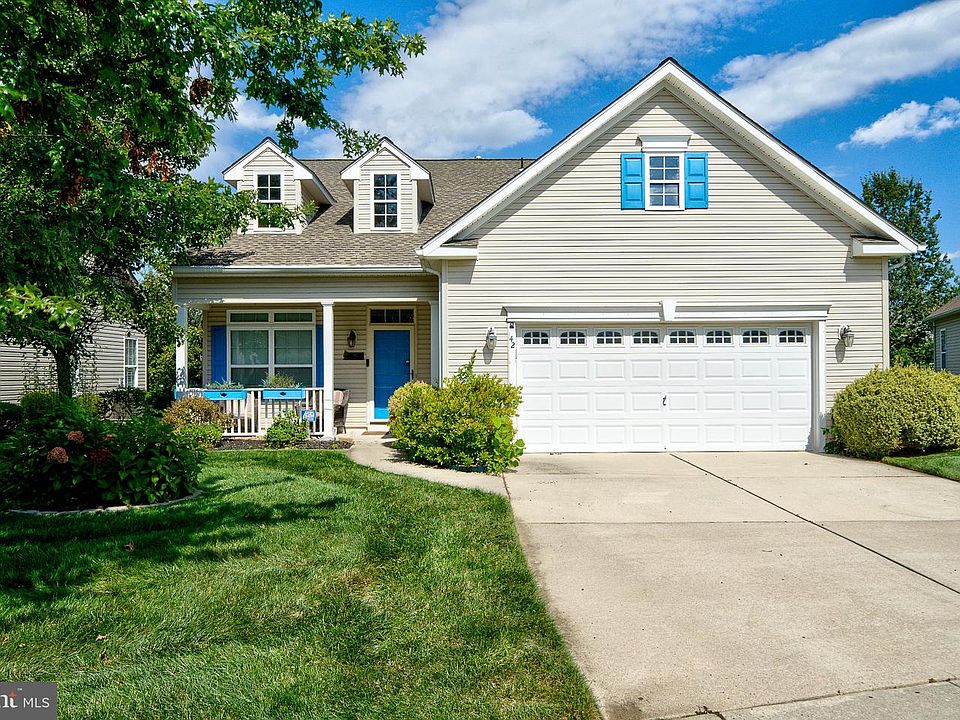 1st image of 42 Lavender Ct