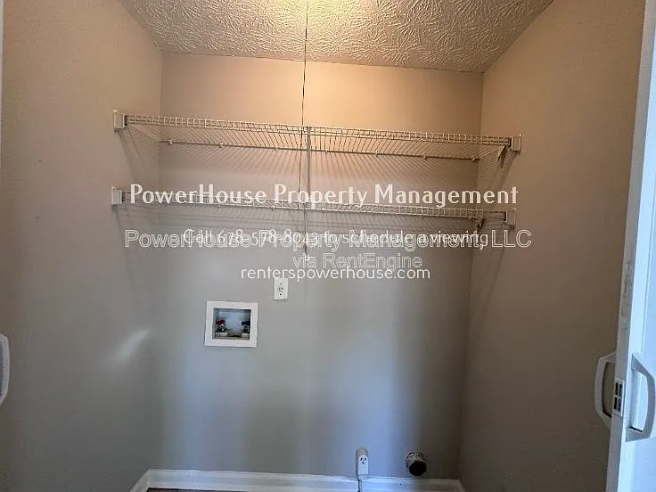502 Oakwood Ct — Photo 21