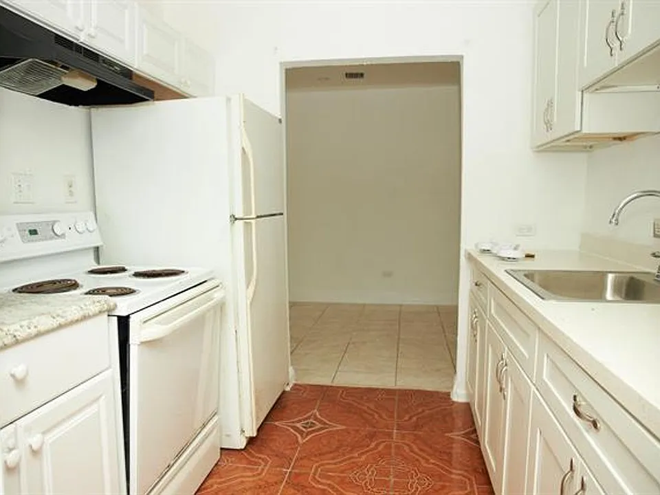 25 NE 43rd St #Townhouse 25