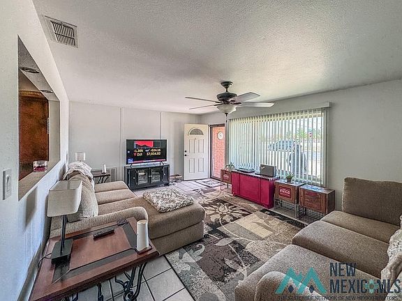 4th image of 2215 N Steven Dr