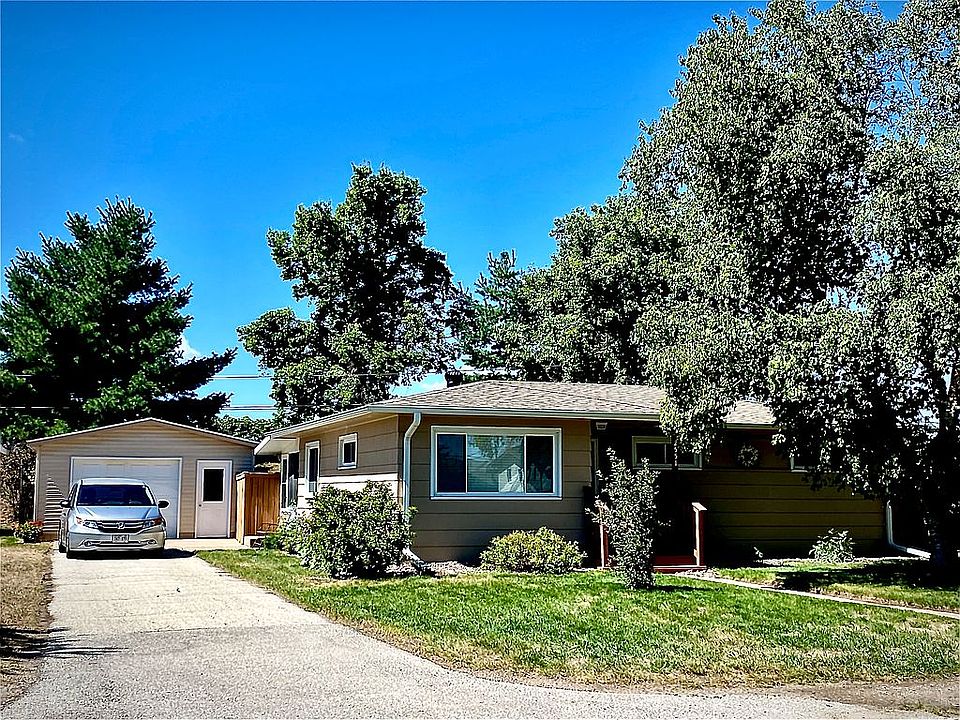 1st image of 2551 1st Ave W