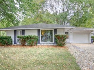 2404 W William St, Champaign, IL 61821