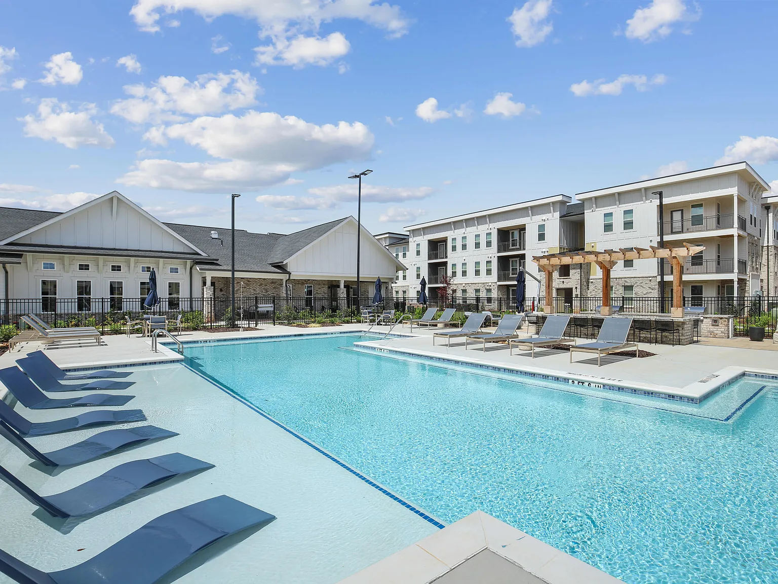 Oak Grove Vista — Photo 1