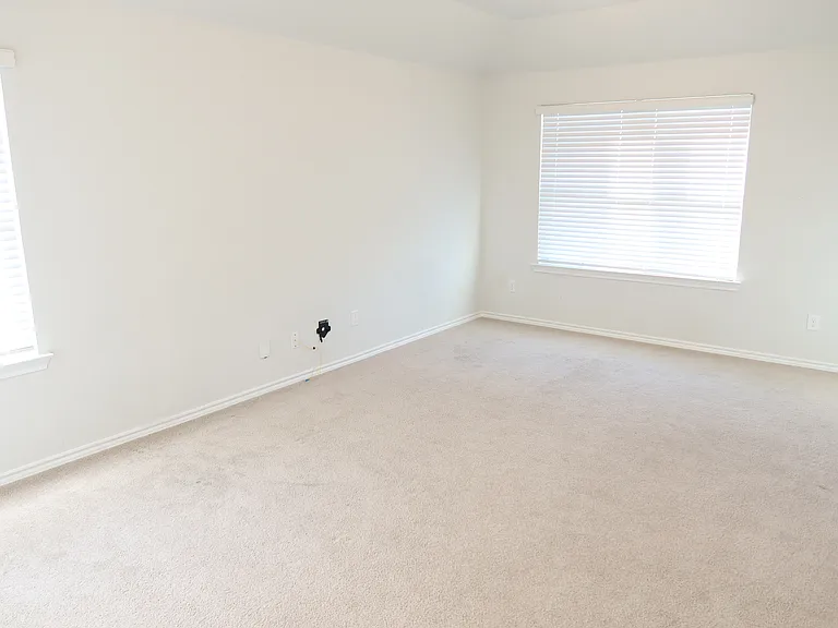 4805 Sassafras Dr — Photo 11