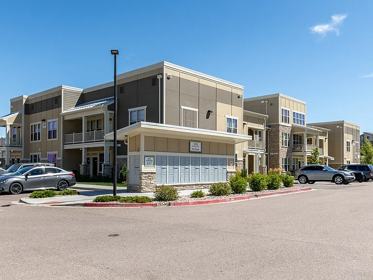 The Towne at Northgate — Photo 11