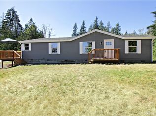 4145 E Grapeview Loop Rd, Grapeview, WA 98546