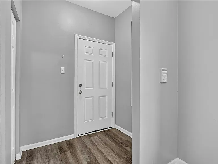 1854 S Central Park Ave #1852-3E — Photo 13