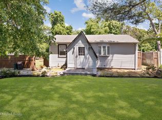 63 Highview Dr, Selden, NY 11784