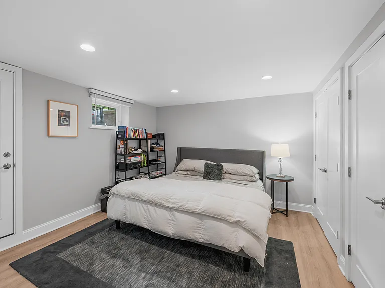 3002 11th St NW #B — Photo 3