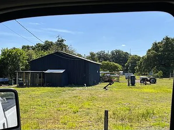 150 Mimosa Ave, Homeland, FL 33847