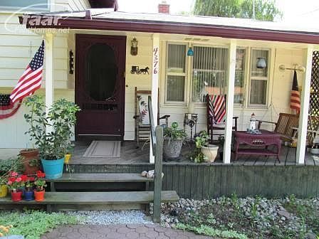 3rd image of 4376 Bennett Dr