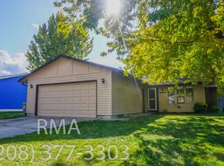 6905 W Bluebird Dr, Boise, ID 83714