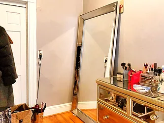 Rented by Rapid Realty Cobble Hill