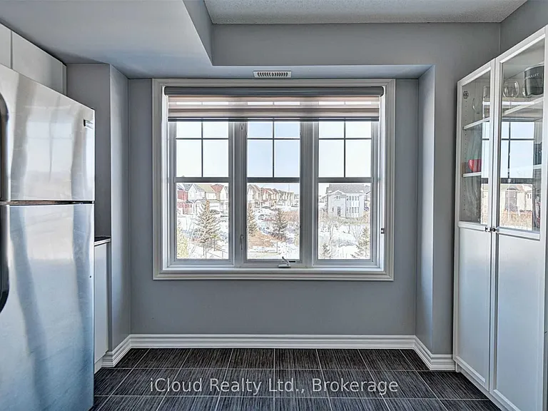 1380 Costigan Rd #121 — Photo 8
