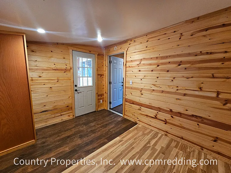 13477 Oak Run Rd — Photo 11