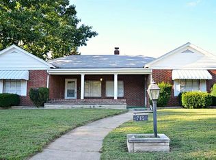 715 W Fillmore St, Vandalia, IL 62471