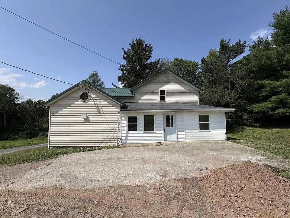 76 Brown Rd