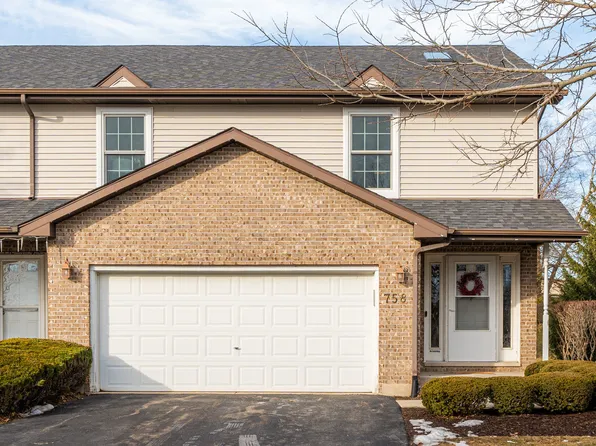 758 Westlake Dr, Elburn, IL 60119