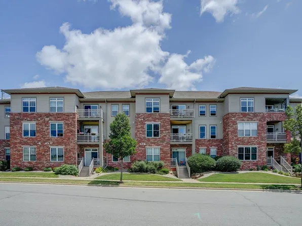 141 Metro Ter Unit 301, Madison, WI 53718