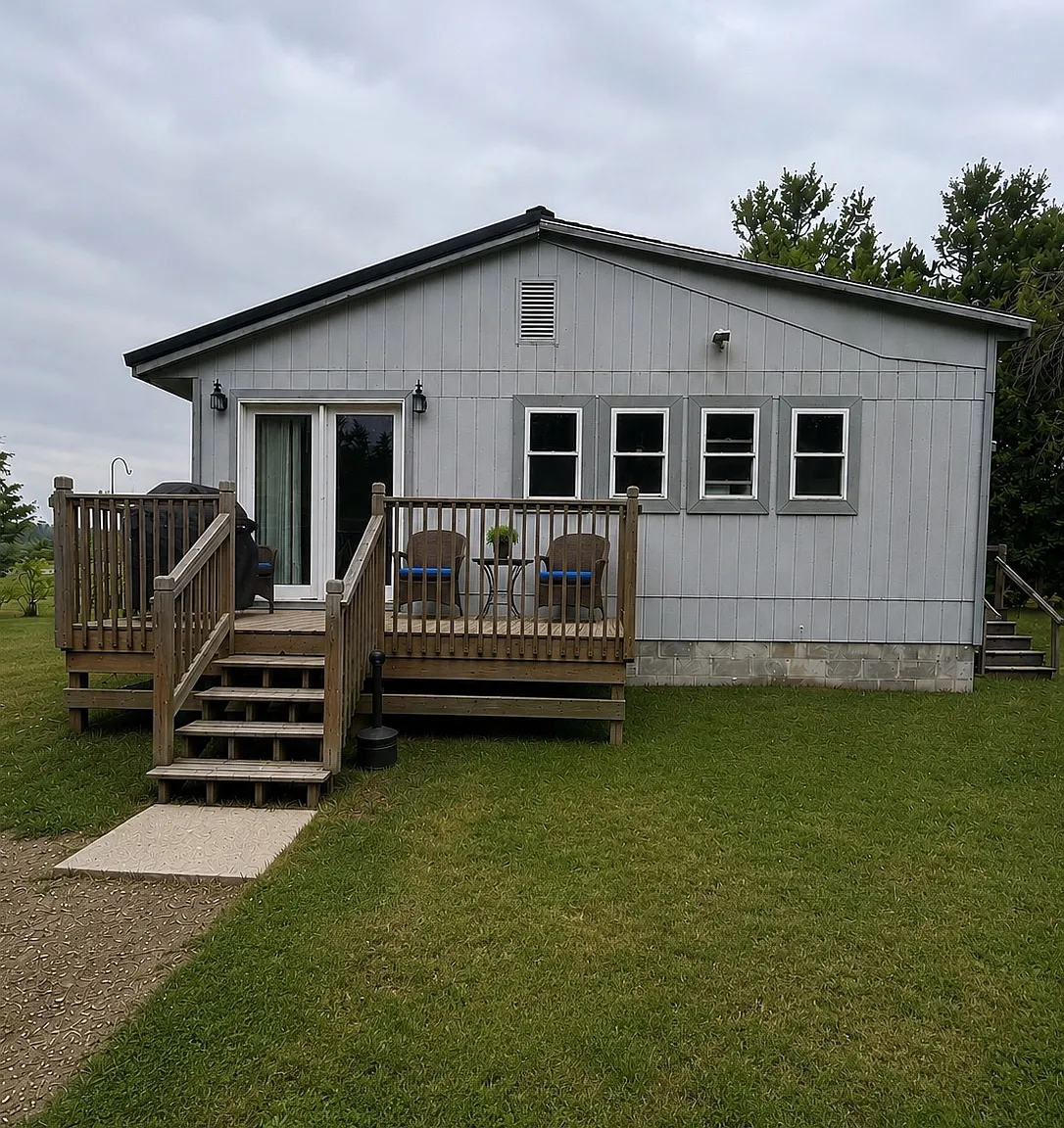 3 bed, 2100 sqft, $1,950 — Photo 2