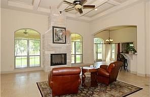 3rd image of 126 Old Windmill Ln
