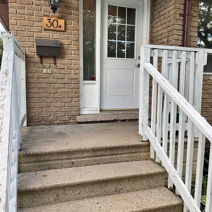 1st image of 30 Bernick Dr
