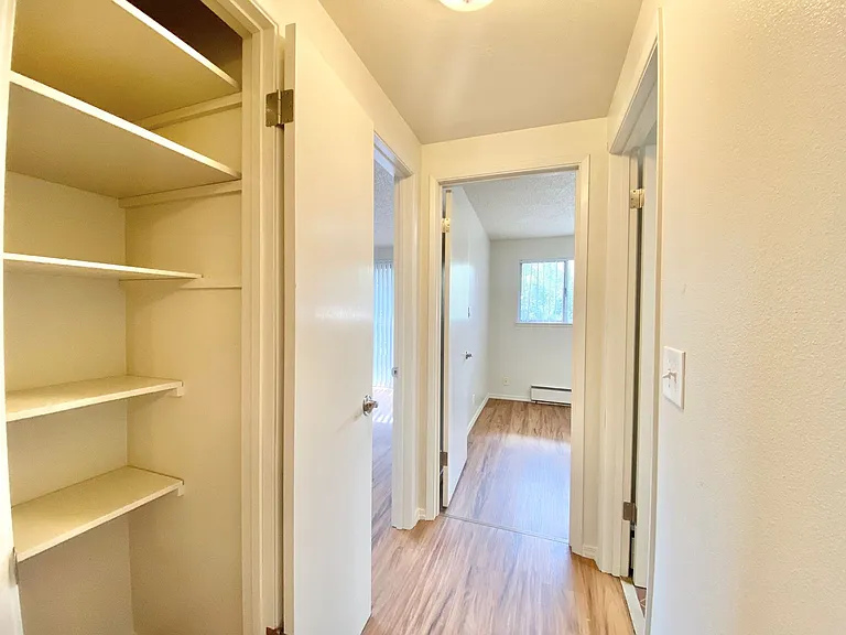 8347 Wabash Ave S — Photo 7