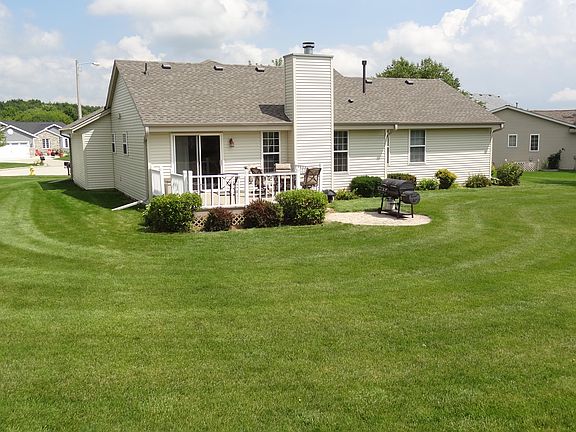 3rd image of 1428 Villa Park Ct
