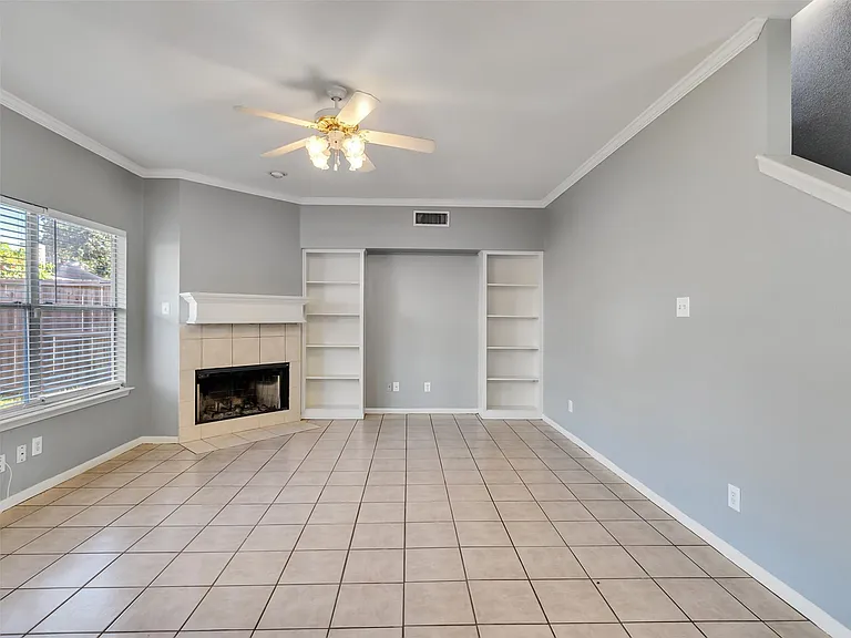11703 Emerald Hill Dr #C — Photo 17