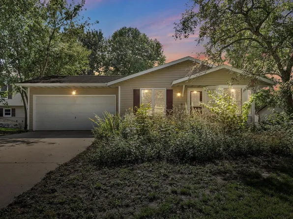 9 S Bartelt Ct, Madison, WI 53704