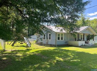 414 Mimosa St, Gadsden, AL 35903