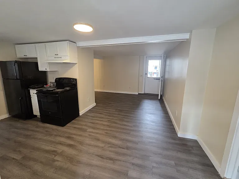 51 Pulaski St — Photo 3
