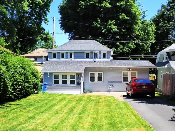 52 Oak Hill Vw, Rochester, NY 14611