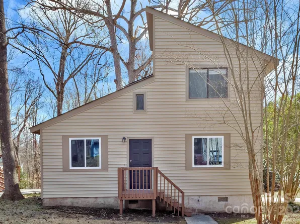 2406 Brook Canyon Dr, Charlotte, NC 28212