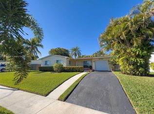 15740 SW 106th Ave, Miami, FL 33157