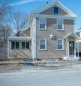17 Arbor St