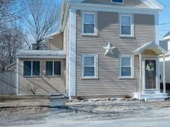 17 Arbor St, Exeter, NH 03833