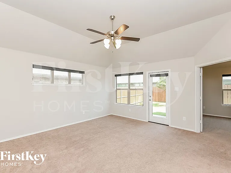 6372 Battle Mountain Trl — Photo 3
