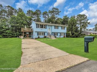 1608 5th Ave, Toms River, NJ 08757