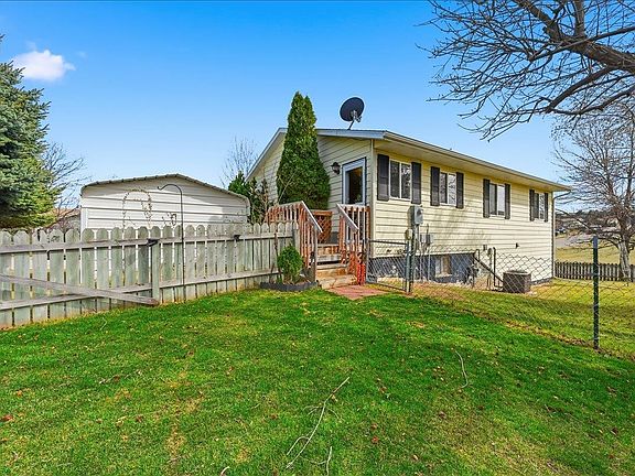 2nd image of 717 S 31st St