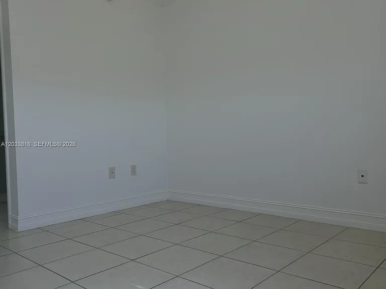 1 Glen Royal Pkwy #1202 — Photo 19
