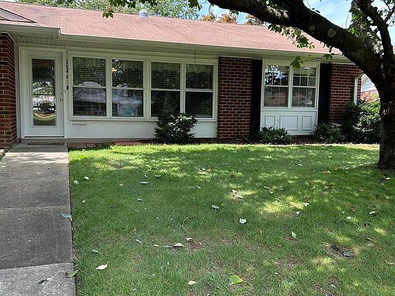 3rd image of 1094D Argyll Circle