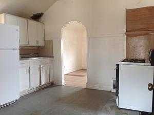 REO ID: C140P07 INTERIOR