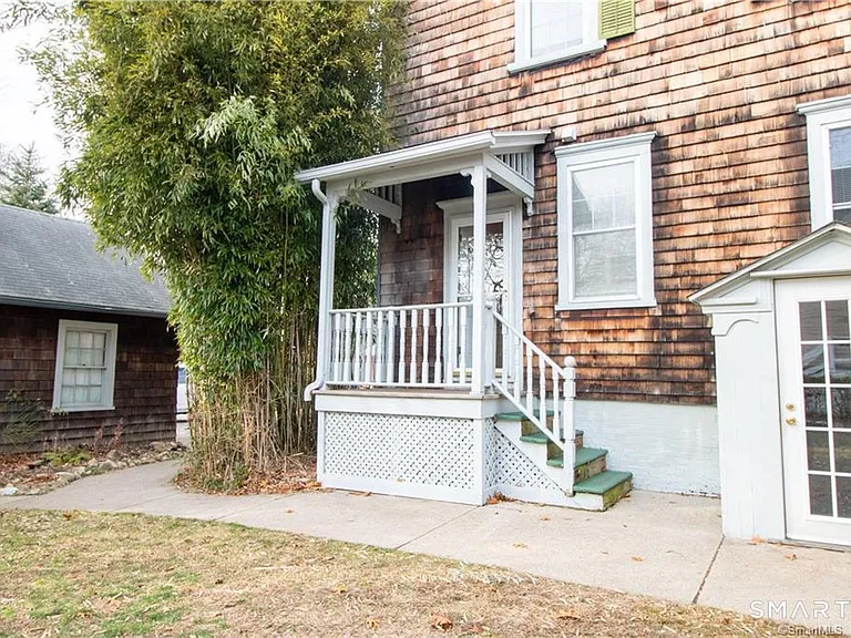 883 Montauk Ave #2 — Photo 13