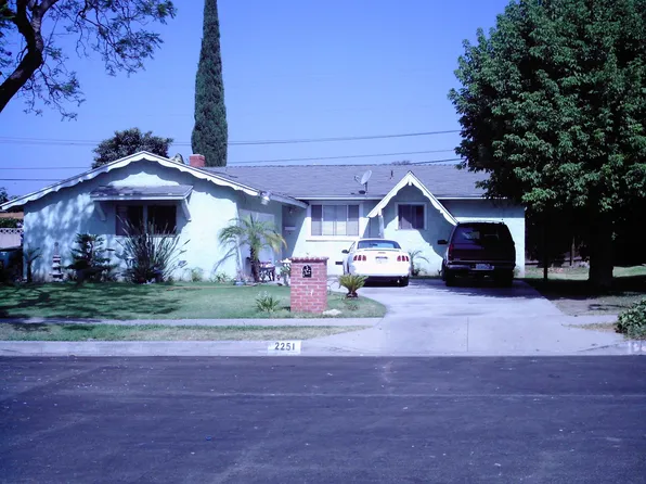 2251 Munster St, Pomona, CA 91768